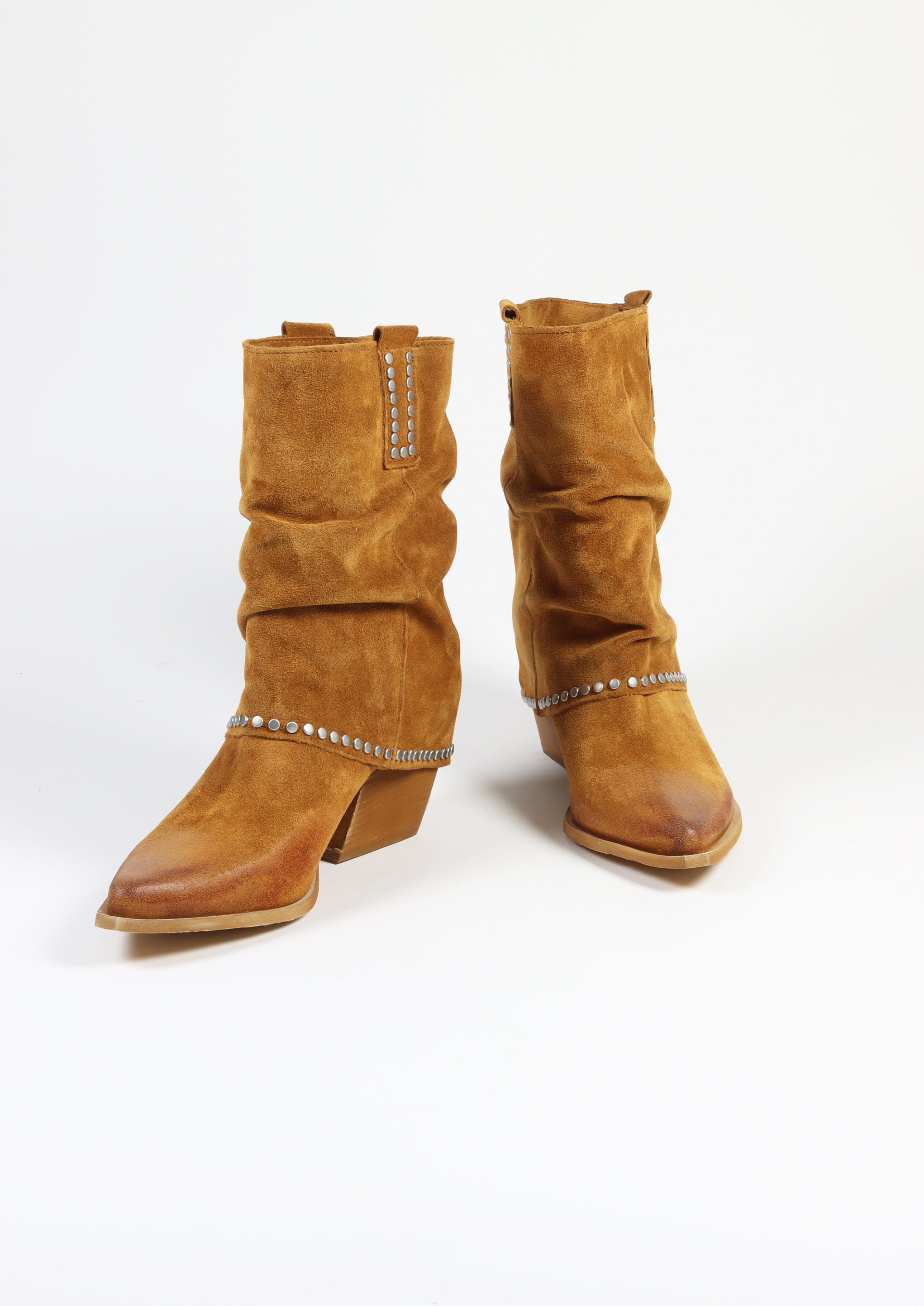 Botas un paso online mas